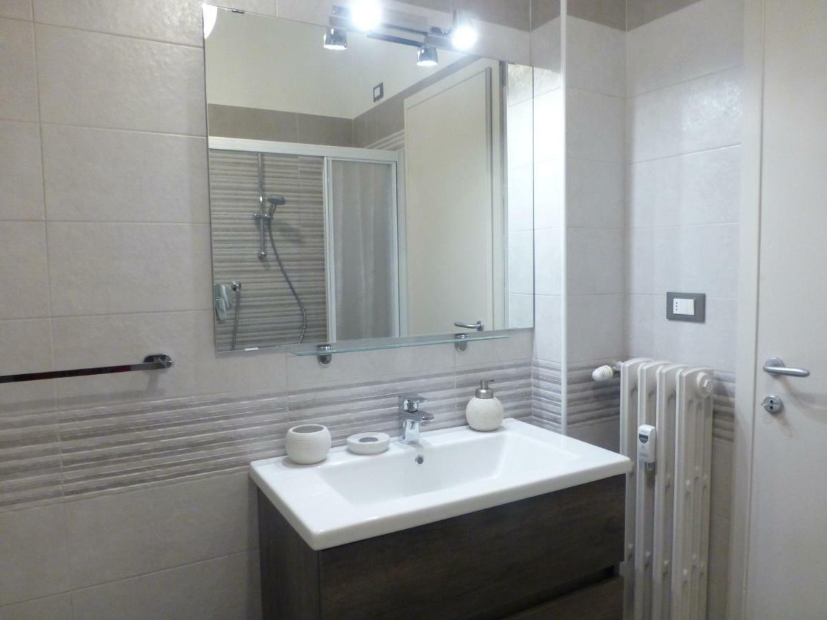 Appartamento Con 2 Camere E Garage Privato! Padua Exterior foto